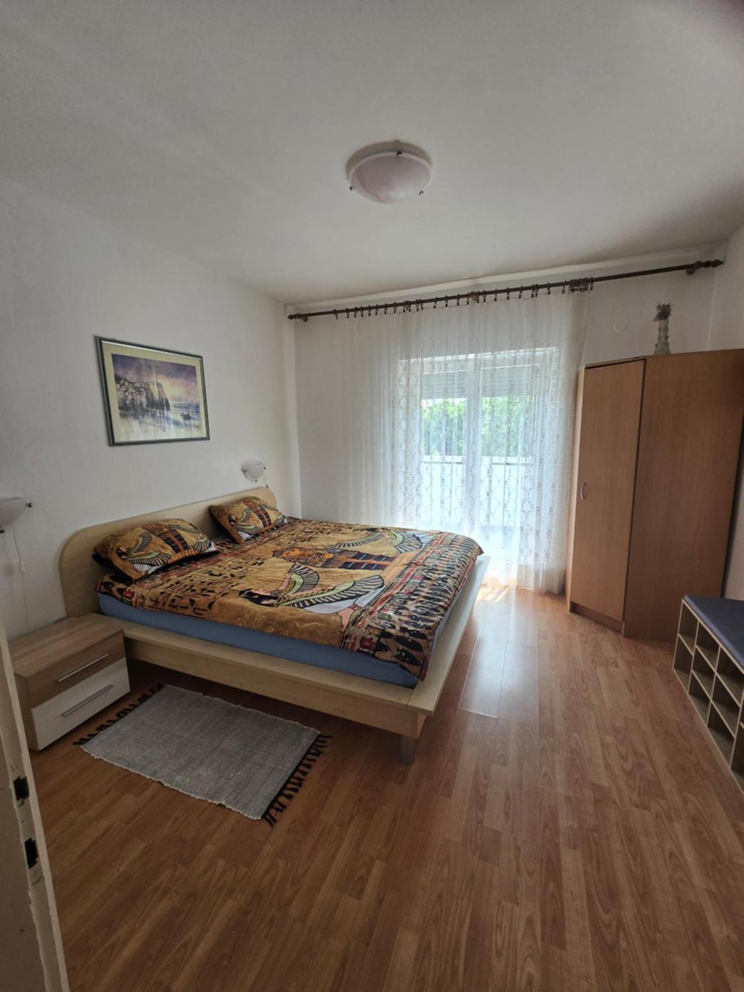 6 M, 50 M Do Plaze Apartment Barbat na Rabu Exterior photo